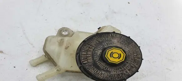Honda Insight Brake fluid reservoir NOCODE
