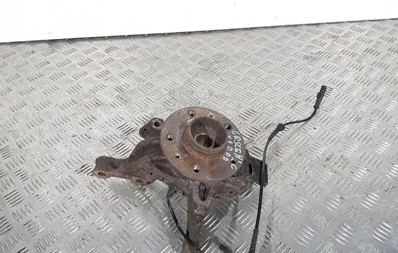 Renault Scenic III - Grand scenic III Front wheel hub 479100004R