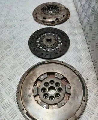 Volkswagen Multivan T5 Clutch set kit 524033110
