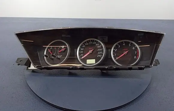 Nissan Primera Speedometer (instrument cluster) AV603