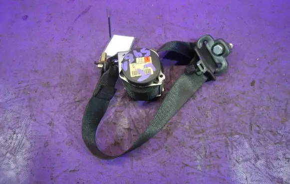 Mitsubishi Colt Front seatbelt 602441200