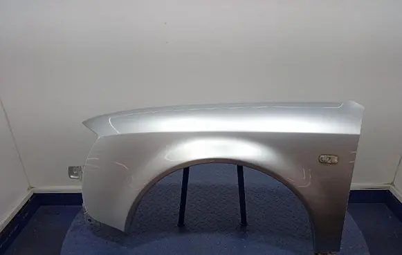 Audi A6 S6 C5 4B Fender AD10009AL