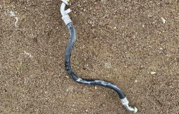 Volvo XC60 Air conditioning (A/C) pipe/hose 31497390