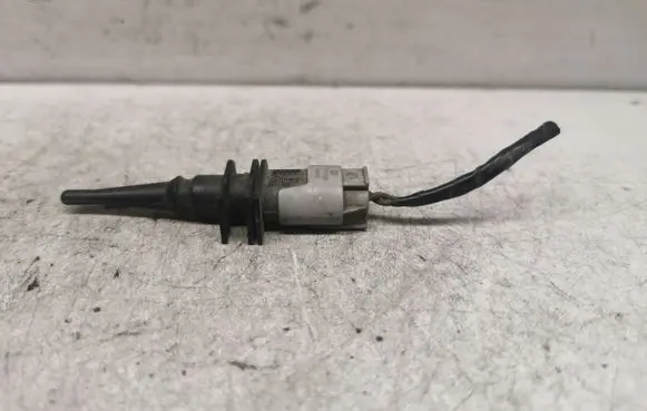 BMW 3 E90 E91 Outside/external air temperature sensor 