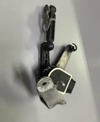 Rear air suspension level height sensor