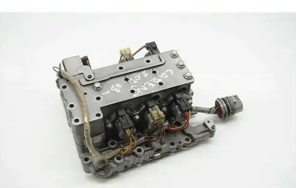 KIA Carens II Gear selector/shifter in gearbox 