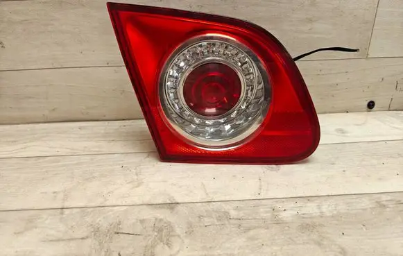 Volkswagen PASSAT B6 Tailgate rear/tail lights 3C5945076C
