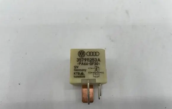 Volkswagen Caddy Other relay 357911253A