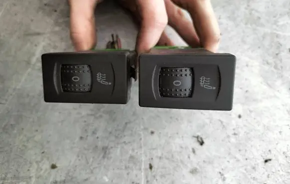 Volkswagen PASSAT B5 Seat heating switch 3B0963564C 3B0963563C