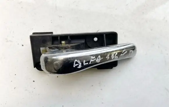 Alfa Romeo 156 Rear door interior handle