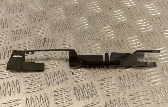 Volkswagen Polo VI Intercooler air guide/duct channel 2Q0121332A