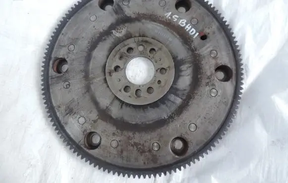 Opel Crossland X Flywheel 9804360380