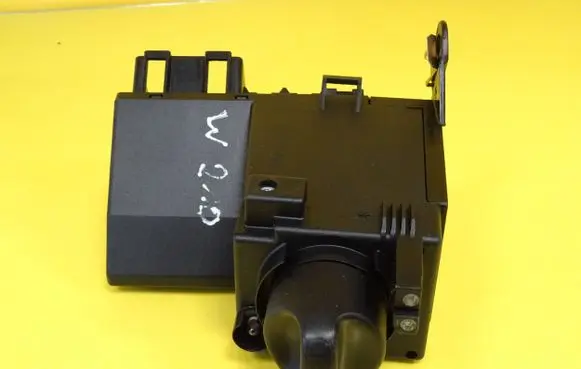 Light switch