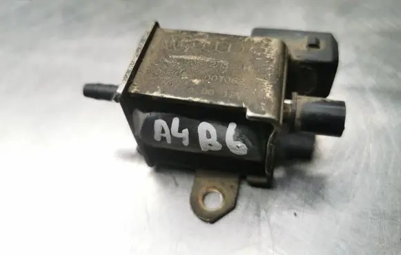 Audi A4 S4 B6 8E 8H Turbo solenoid valve 026906283H