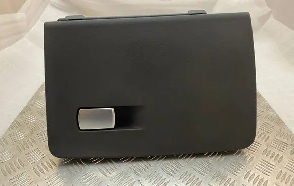 BMW X4 G02 Glove box 9363452