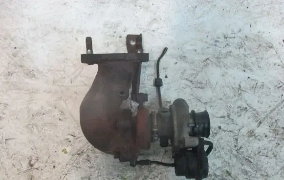 Hyundai Tucson JM Turbo system vacuum part 