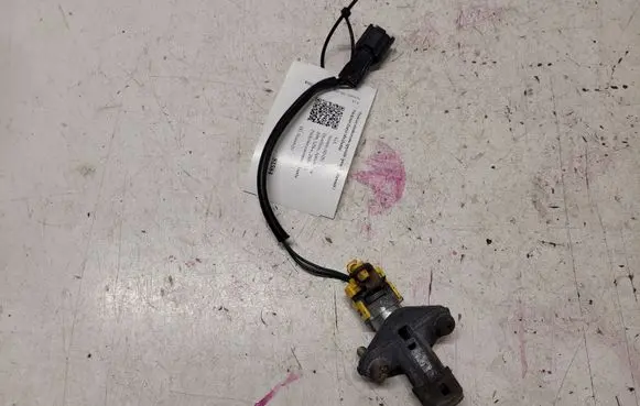KIA Sorento Coupe door lock (next to the handle) 