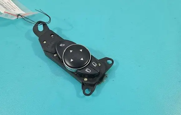 Mercedes-Benz CLS C219 Electric window control switch 2118216179 IMPRK1456394
