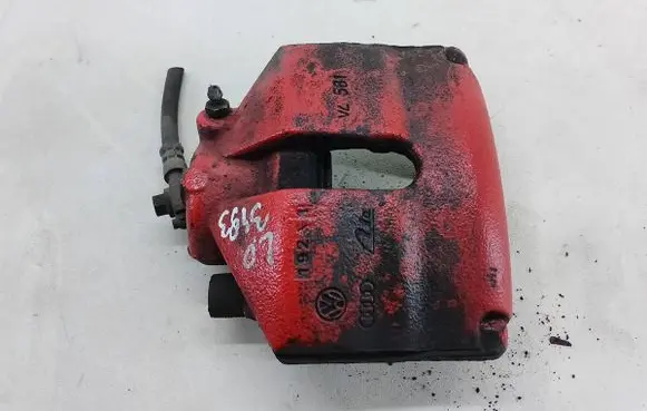 Volkswagen Beetle A5 Front brake caliper