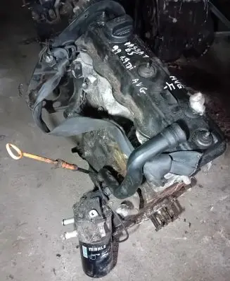 Volkswagen PASSAT B5 Engine AVG