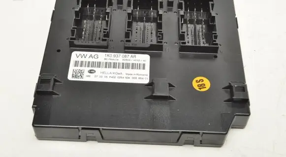 Skoda Yeti (5L) Comfort/convenience module 1K0937087