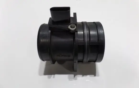 Audi A4 S4 B7 8E 8H Mass air flow meter 06F906461A
