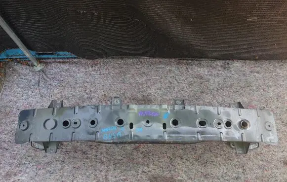 Front bumper support beam