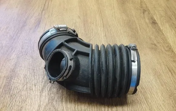 BMW X3 G01 Air intake duct part 8663614 13718663614