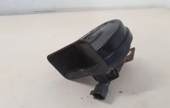 Volvo S80 Horn signal 30678339