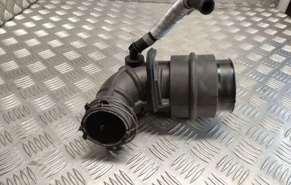 KIA Rio Air intake duct part 28140H8300 28139H8300