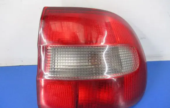 Volvo S40, V40 Rear/tail lights