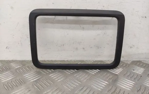 Skoda Roomster (5J) Radio/GPS head unit trim 5J0858069A