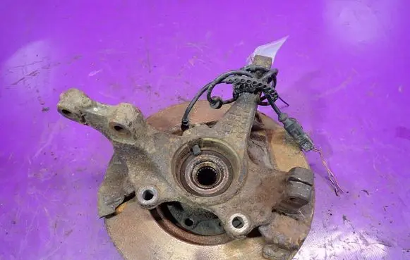 Opel Corsa D Front wheel hub spindle knuckle