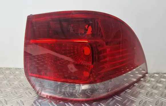 Volkswagen Golf V Rear/tail lights 1K9945096A