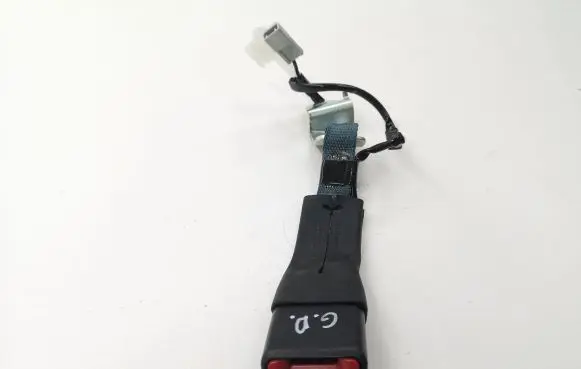 Lexus CT 200H Rear seatbelt buckle 155832
