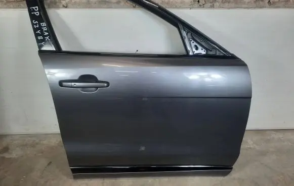 Jaguar F-Pace Front door