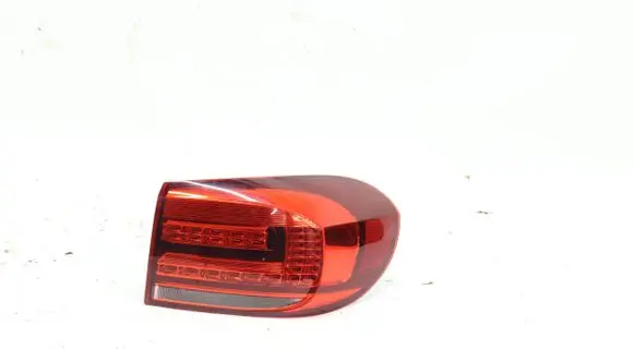 Volkswagen Tiguan Rear/tail lights 5774634