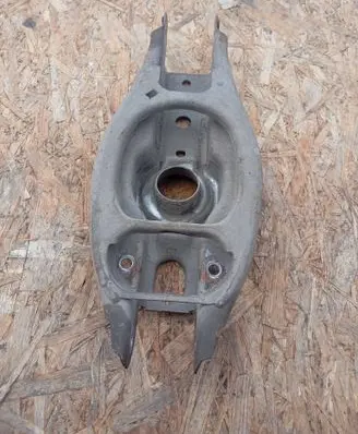 BMW 1 E81 E87 Coil spring/strut mount 