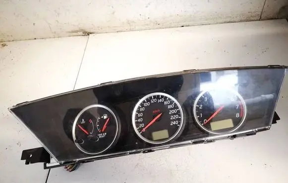 Nissan Primera Speedometer (instrument cluster) au871