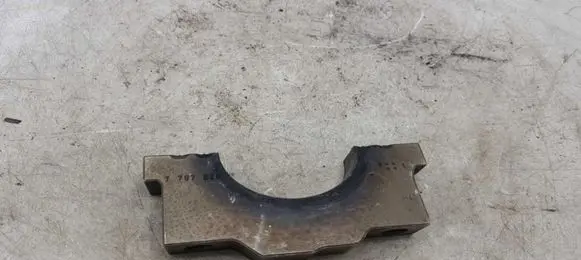BMW 5 E60 E61 Crankshaft Holder 7797928