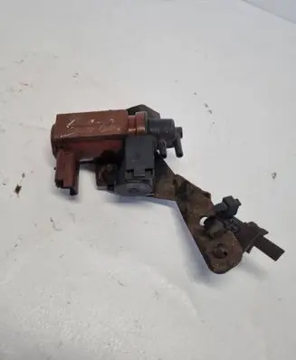 Volvo S40 Turbo solenoid valve 6G9Q9E882CA 70177100 061152