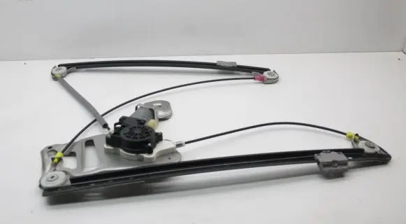 Land Rover Range Rover L322 Front door electric window regulator CUH500190
