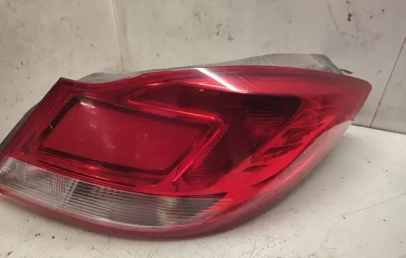 Rear/tail lights