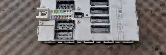BMW 1 F20 F21 Central body control module 61359288304 9288304