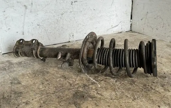 Mercedes-Benz Vito Viano W639 Front shock absorber with coil spring A6393206713 6393206713
