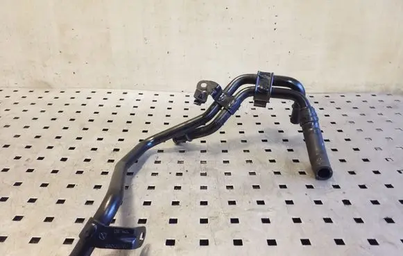 Volkswagen Golf Plus Engine coolant pipe/hose 03C121070D 1K0121058BC