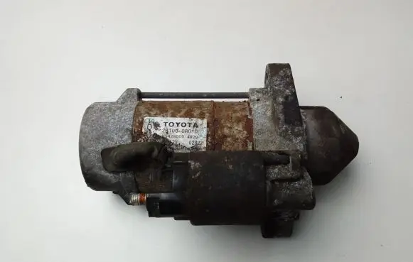 Toyota Avensis T270 Starter motor 281000R010