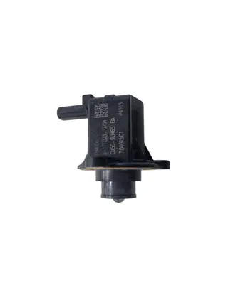 Ford Mustang VI Vacuum valve CJ5G9U465BA