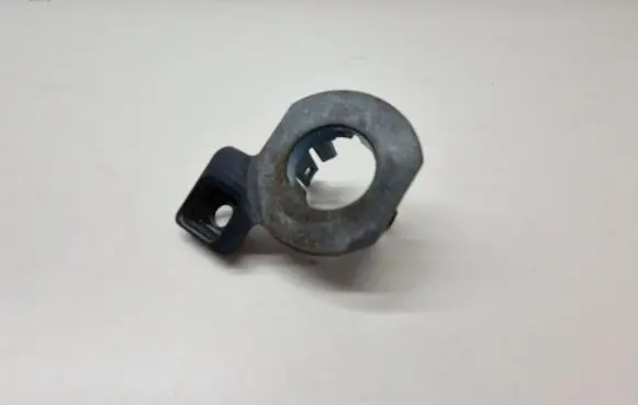 BMW 4 F32 F33 Rear parking sensor holder (PDC) 7384901