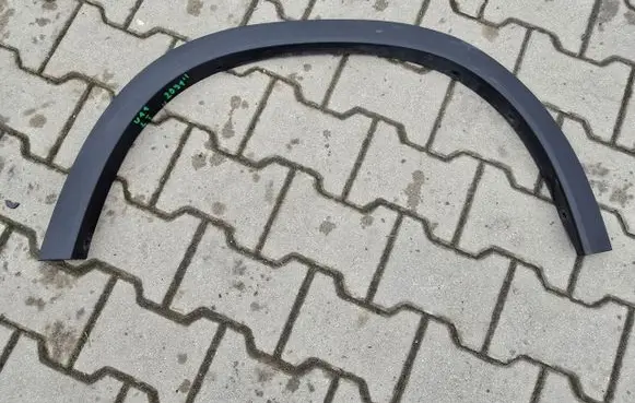 BMW X1 U11 Front arch trim 